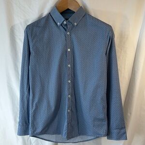 Steel & Jelly London longsleeved button down shirt. Blue/white print. M. Cotton